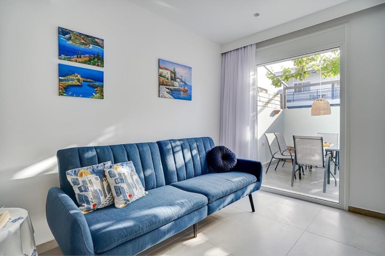 Sia Mare Seaside Apartments Фаліракі Екстер'єр фото
