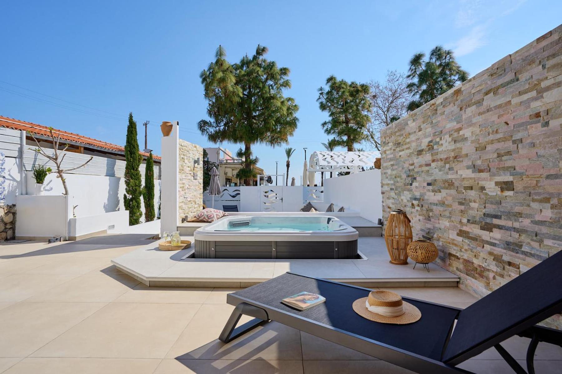 Sia Mare Seaside Apartments Фаліракі Екстер'єр фото