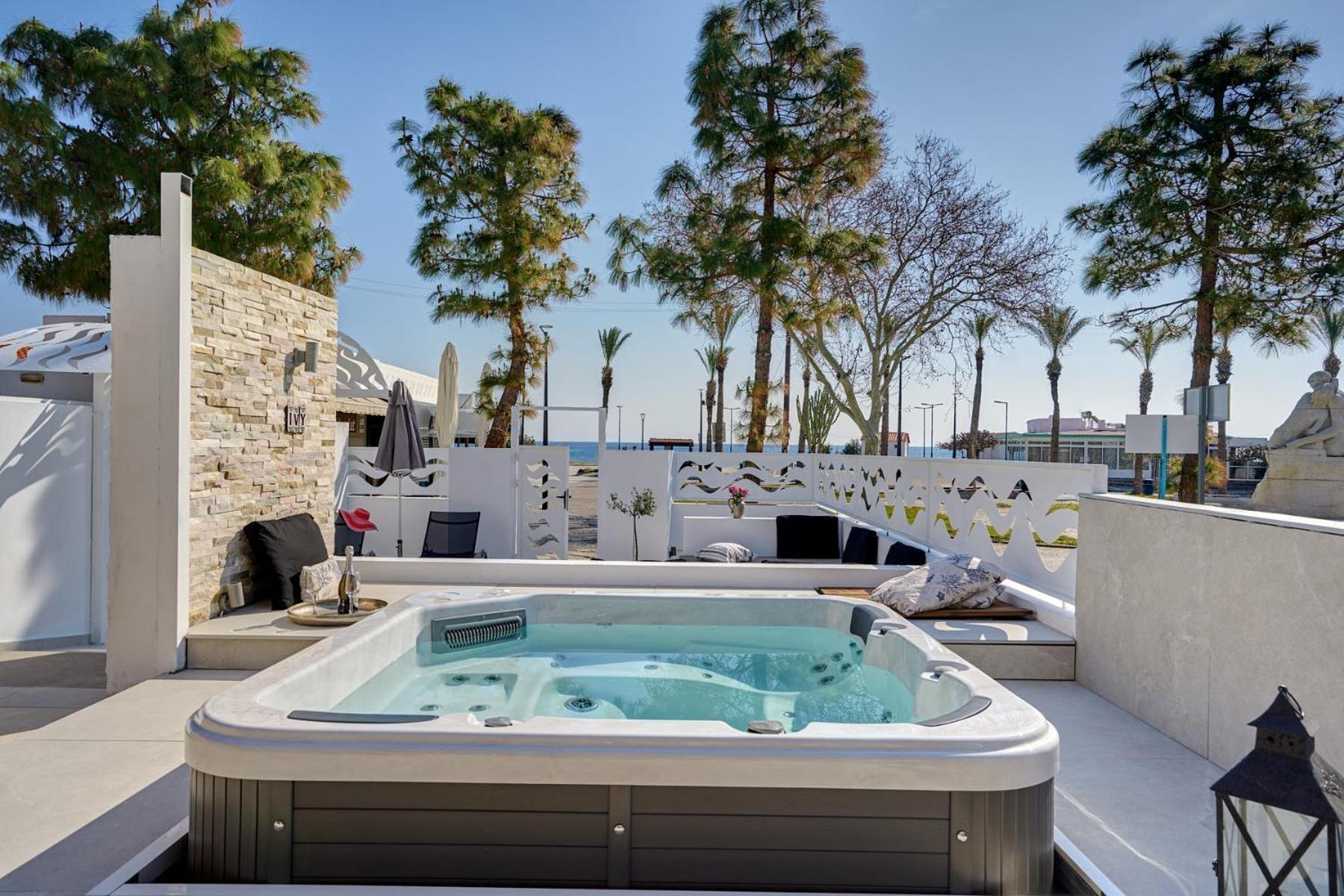 Sia Mare Seaside Apartments Фаліракі Екстер'єр фото