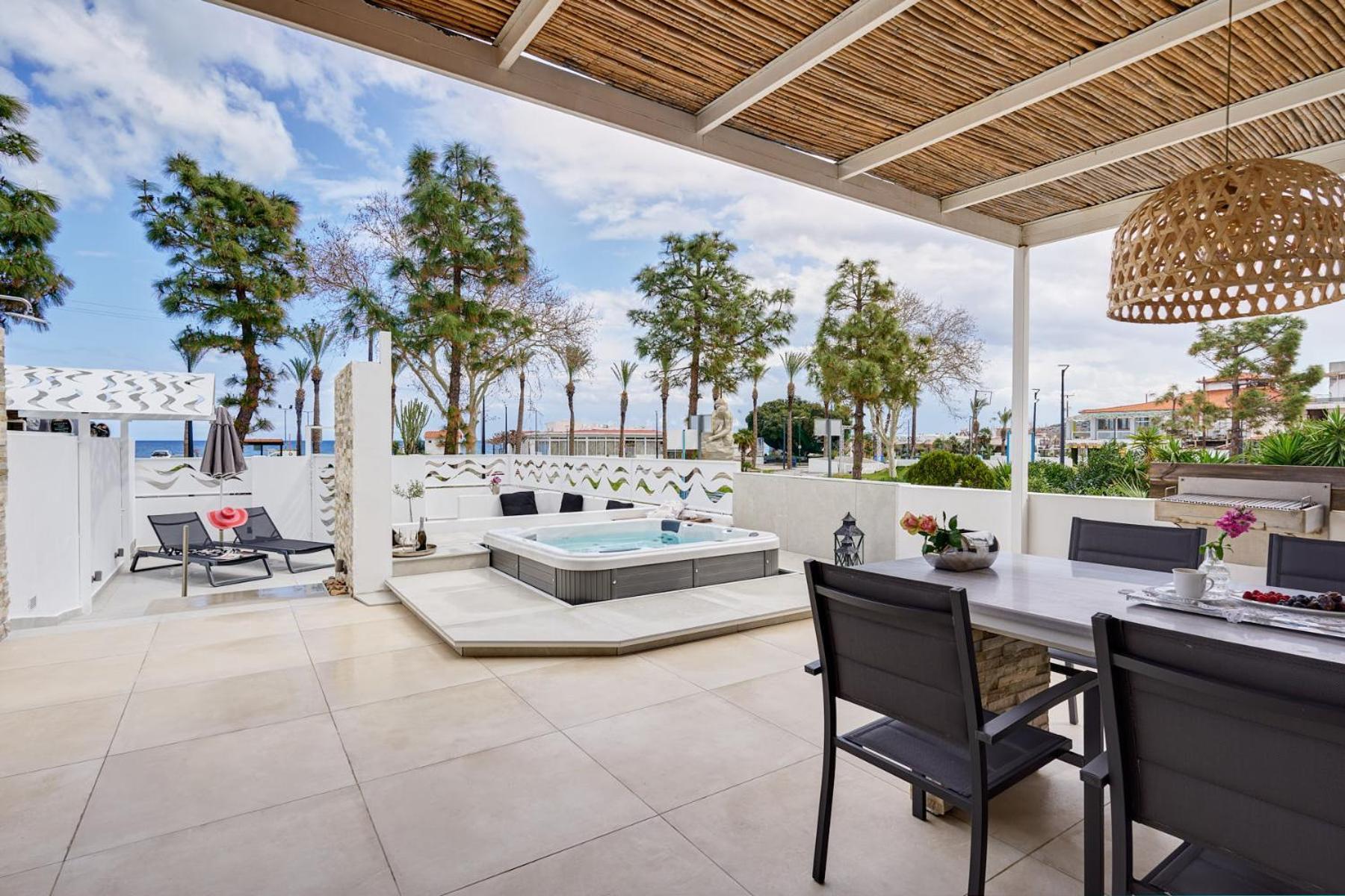 Sia Mare Seaside Apartments Фаліракі Екстер'єр фото